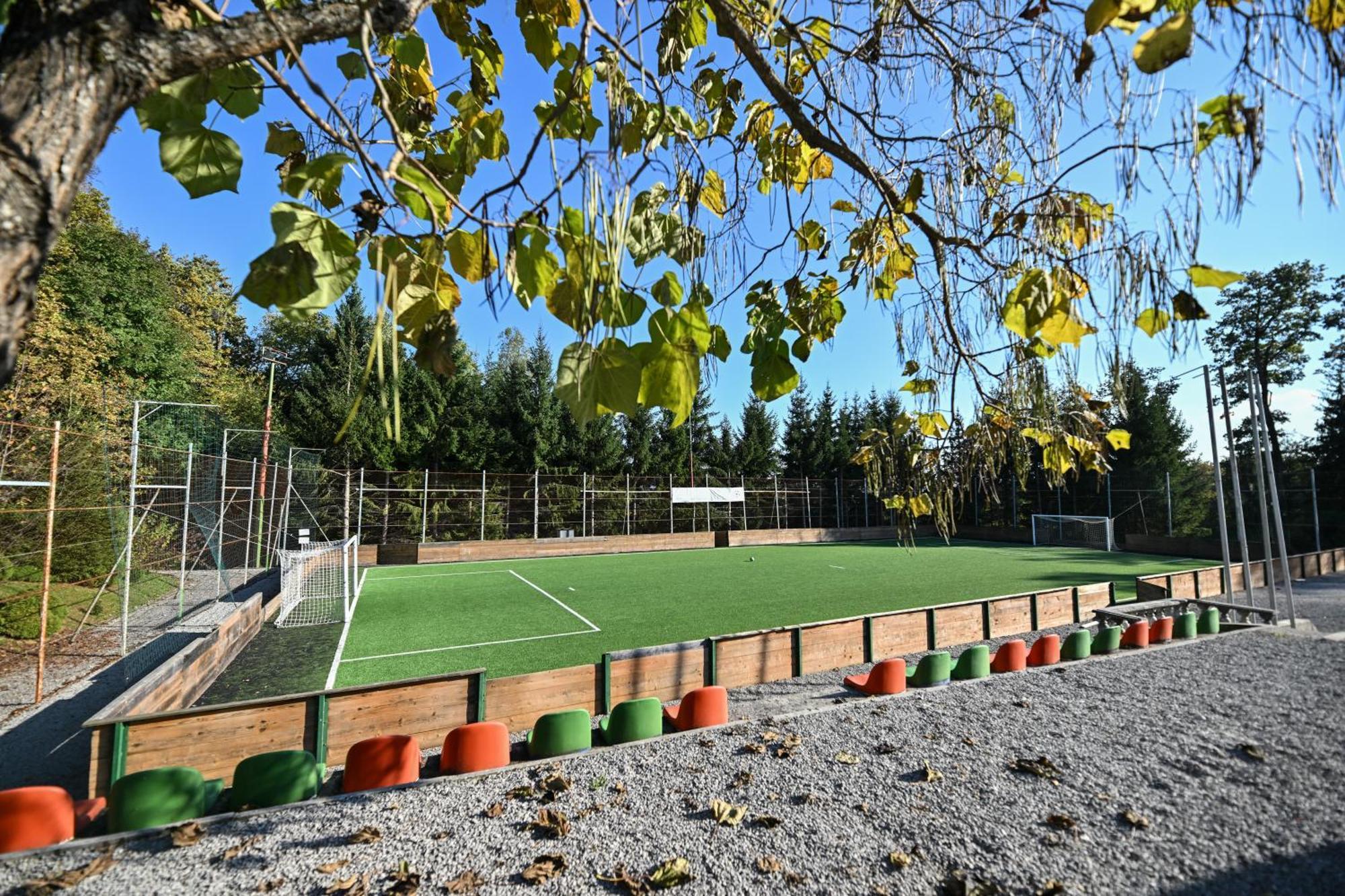 Pocitniska Hisa Parkfield Dragovan متليكا المظهر الخارجي الصورة